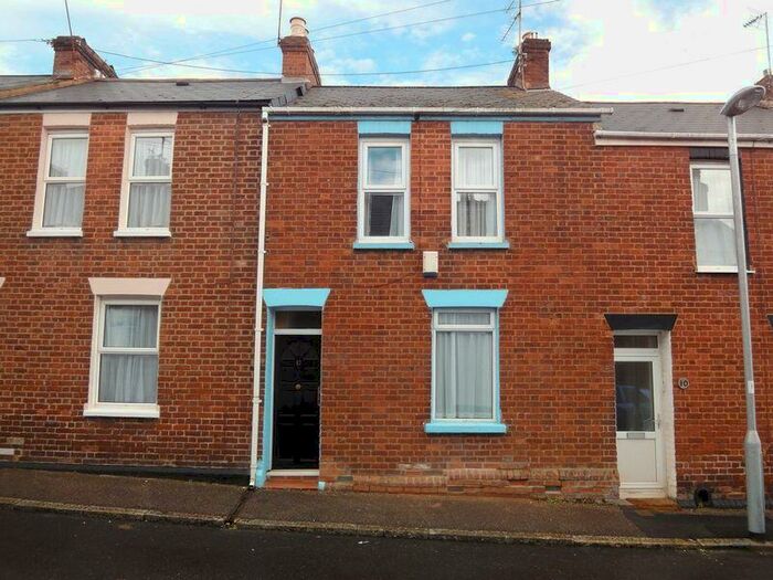 3 Bedroom Terraced House To Rent In Hoopern Street, Exeter, EX4