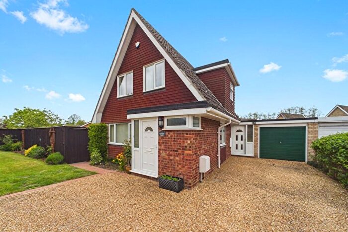 3 Bedroom Detached House For Sale In Malsters Close, Mundford, IP26