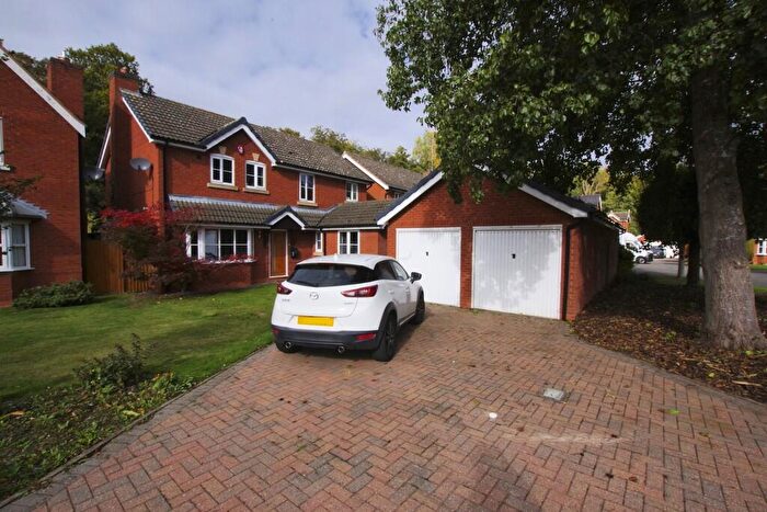 4 Bedroom Detached House For Sale In Coopers Close, Acresford, DE12