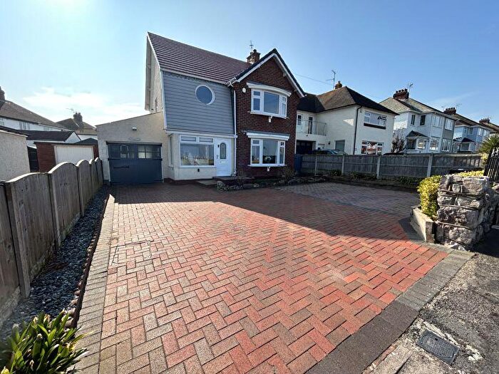 3 Bedroom Detached House For Sale In Glan Y Mor Road, Penrhyn Bay, LL30