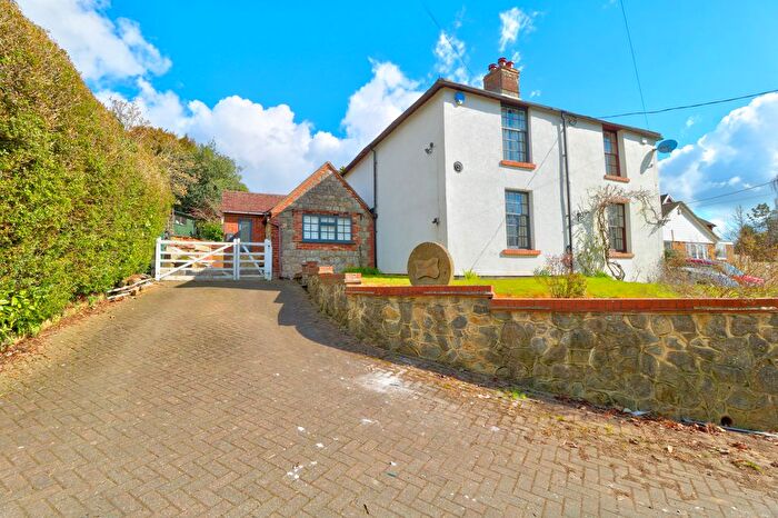 3 Bedroom Semi-Detached House For Sale In Stonehill, Sellindge, Ashford, TN25