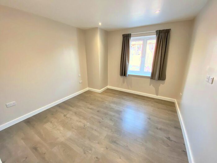 2 Bedroom Apartment To Rent In Danelaw Court, Hinckley, LE10