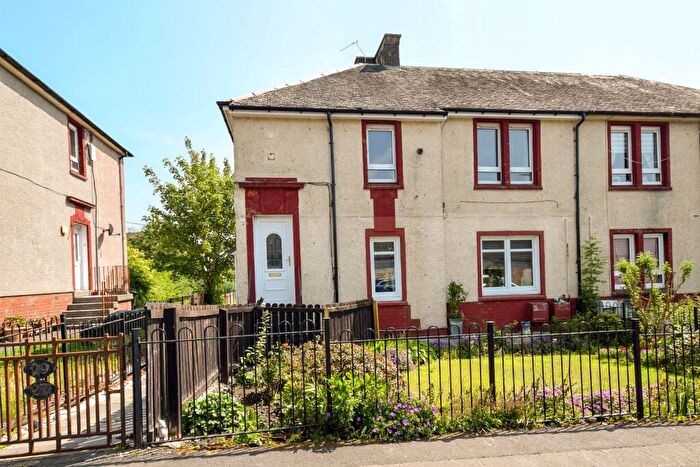 2 Bedroom Flat For Sale In Union Street, Stonehouse, Larkhall, ML9