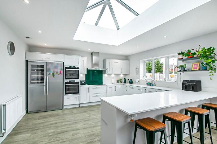 4 Bedroom Terraced House For Sale In Moreteyne Road, Marston Moretaine, Bedford, MK43