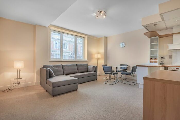 1 Bedroom Flat To Rent In Great Peter Street, London, SW1P