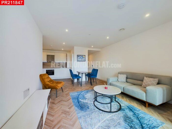 1 Bedroom Flat To Rent In Gillender Street, Bromley-by-Bow, – Bedroom Flat, E3