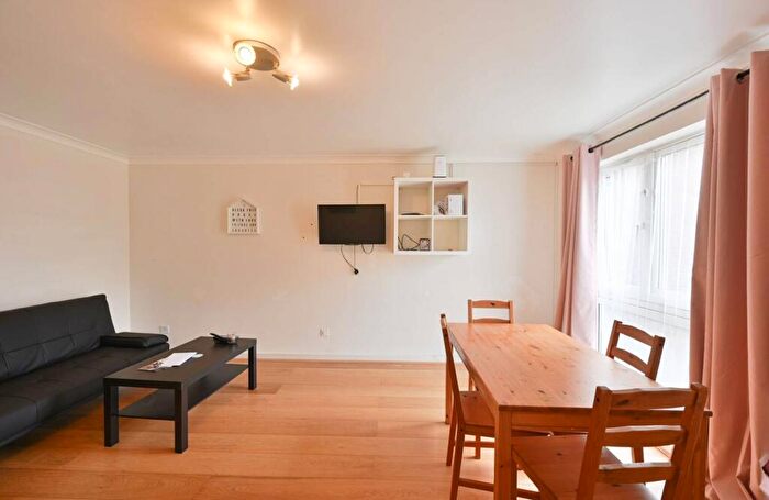 2 Bedroom Flat For Sale In Archery Close, Wealdstone, Harrow, HA3