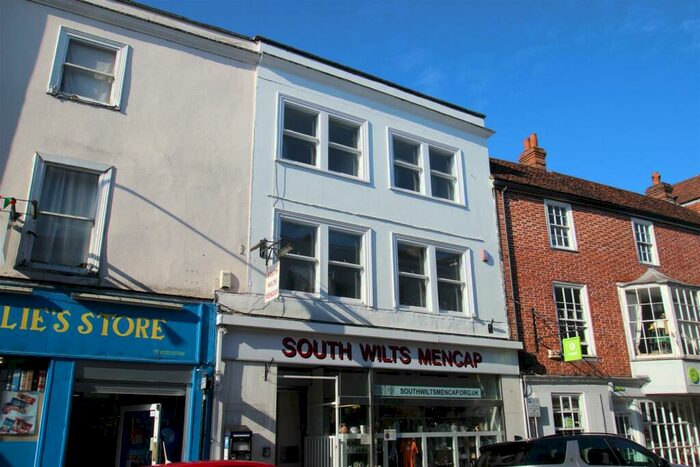 1 Bedroom Flat To Rent In Catherine Street, Salisbury, SP1