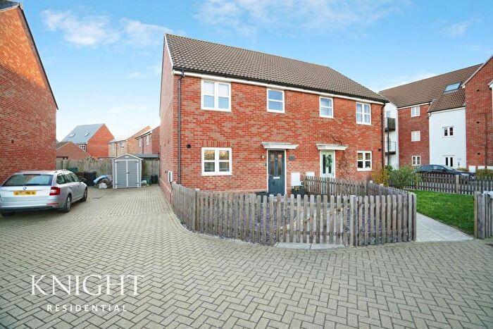 3 Bedroom Semi Detached House For Sale In Wombat Street, Stanway, Colchester, CO3