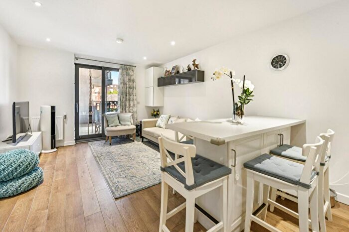 2 Bedroom Flat For Sale In Palm House, Sancroft Street, SE11