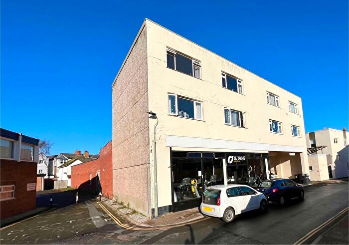 2 Bedroom Flat For Sale In Blackmore Drive, Sidmouth, EX10