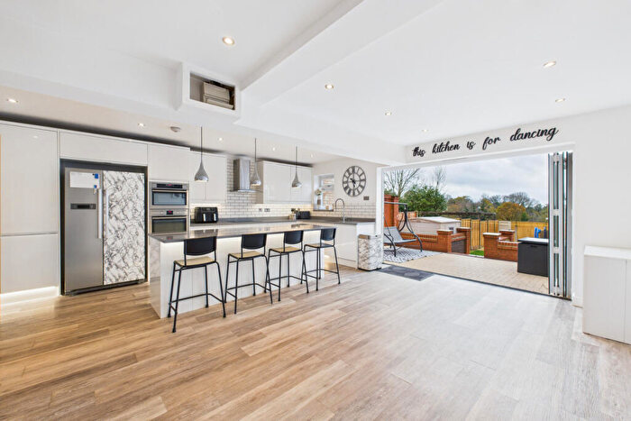 4 Bedroom Semi-Detached House For Sale In Horselers, Hemel Hempstead, HP3