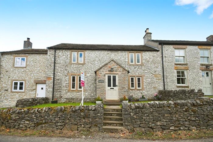 3 Bedroom Terraced House For Sale In Main Street, Taddington, Buxton, SK17