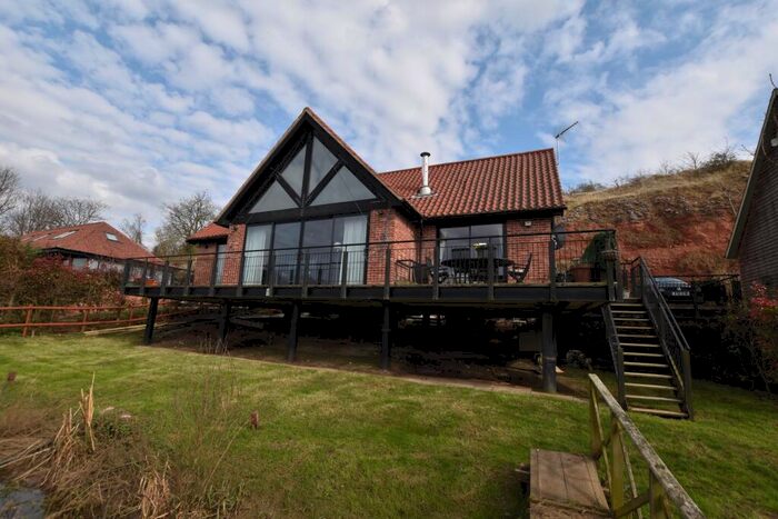 3 Bedroom Detached House For Sale In Redhill Lock, Ratcliffe-on-Soar, NG11