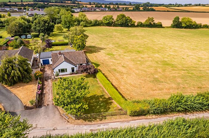 3 Bedroom Detached Bungalow For Sale In Sutton-St-Nicholas, Hereford, HR1