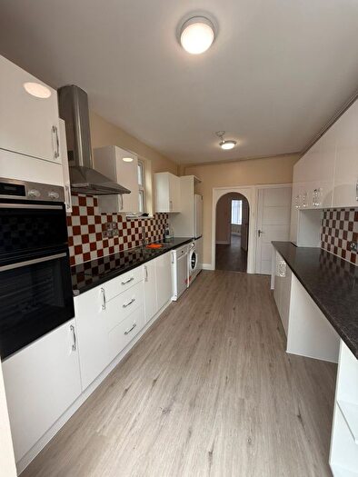 3 Bedroom Terraced House To Rent In London, N17