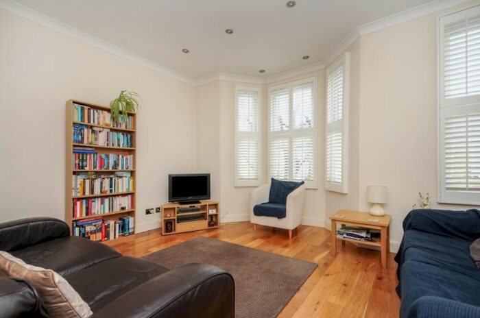 3 Bedroom Property To Rent In Weiss Road, Putney, SW15
