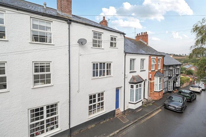 4 Bedroom Terraced House For Sale In High Street, Ide, Exeter, EX2