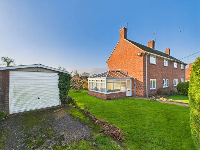 3 Bedroom Semi-Detached House For Sale In Chapel Lane, Wimbotsham, King's Lynn, PE34