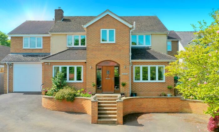 5 Bedroom Detached House For Sale In Wayside, Welsh Road, Aston-Le-Walls, NN11