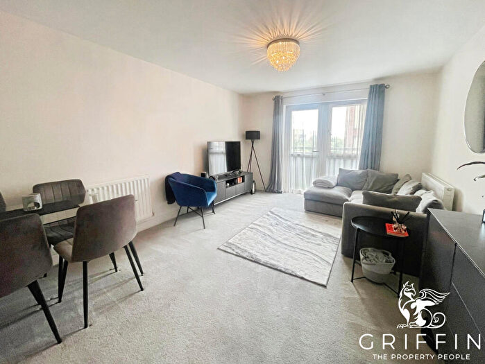 1 Bedroom Flat To Rent In Draper Close, West Thurrock, RM20
