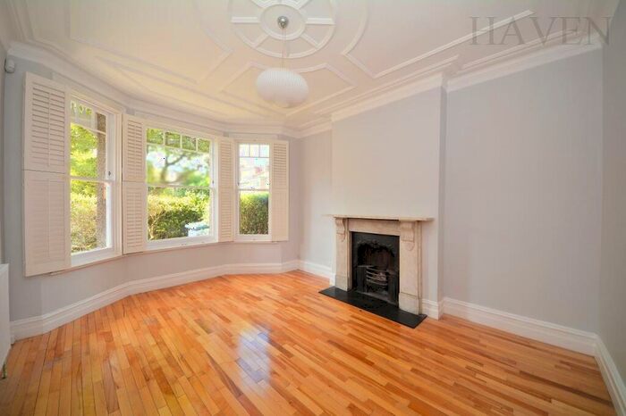 4 Bedroom House To Rent In Hertford Road, East Finchley, London, N2