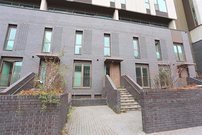 4 Bedroom House For Sale In Millbank Street, Manchester, M1