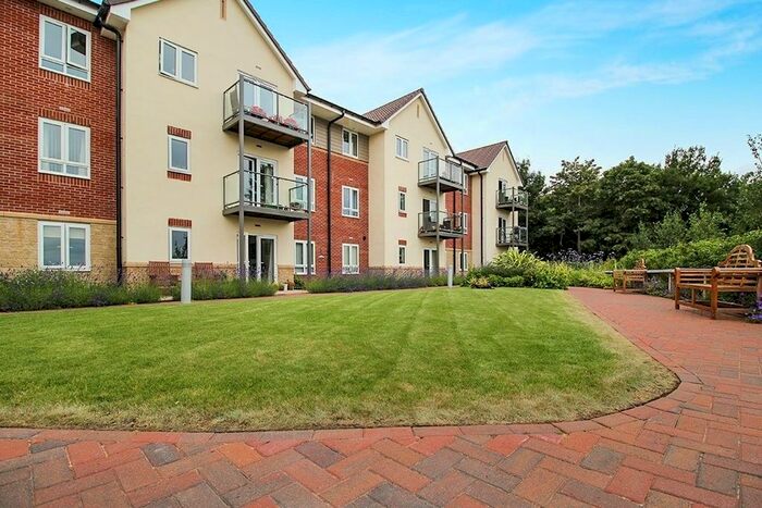 1 Bedroom Flat To Rent In Slade Road, Portishead, Bristol BS20