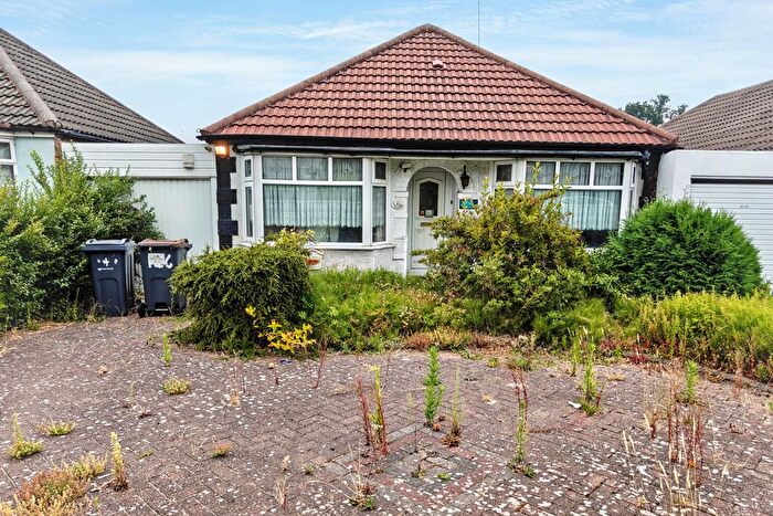 2 Bedroom Bungalow For Sale In Common Lane, Sheldon, Birmingham, B26