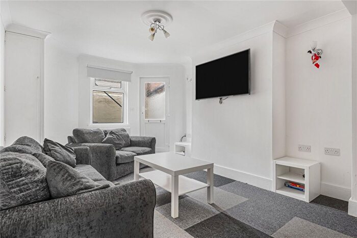 5 Bedroom Detached House To Rent In Marston Street, Oxford, OX4