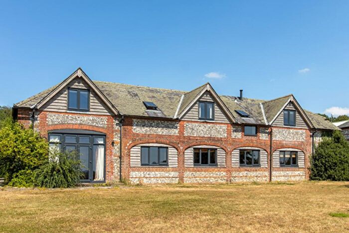 3 Bedroom Barn Conversion To Rent In Itchen Down, Itchen Abbas, Winchester, Hampshire, SO21