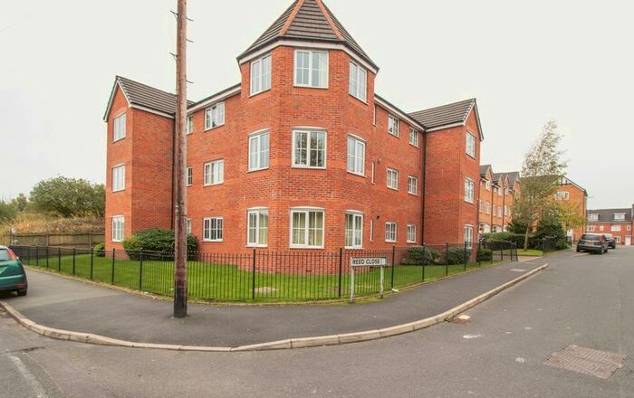2 Bedroom Flat To Rent In Reed Close, Farnworth, Bolton, BL4