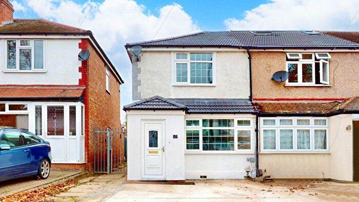 3 Bedroom End Of Terrace House To Rent In Whittington Avenue, Hayes, UB4