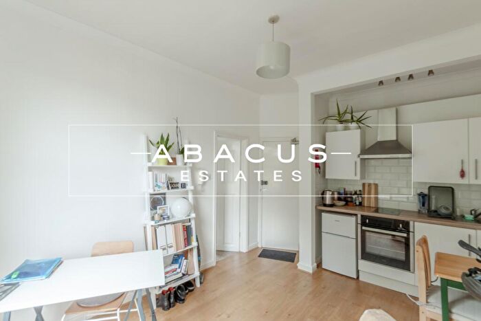 1 Bedroom Flat To Rent In Lithos Road, Hampstead, NW3