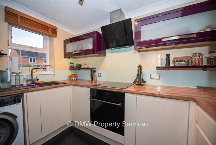 2 Bedroom Semi-Detached House For Sale In Claygate, Nottingham, NG3