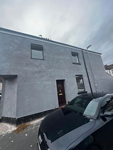 3 Bedroom Semi-Detached House To Rent In Portland Street, Hanley, Stoke-On-Trent, ST1