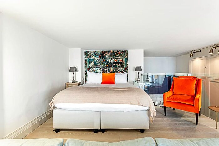 1 Bedroom Flat To Rent In Flat Court House, Seymour Place, London, W1H