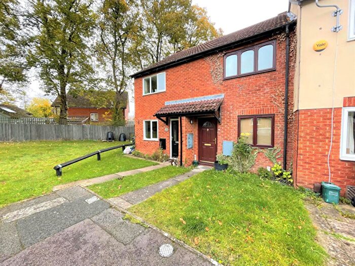 2 Bedroom House To Rent In River View, Kennington, Oxford, OX1