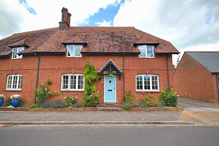 3 Bedroom Cottage For Sale In Harewood Road, Poundbury, Dorchester, DT1