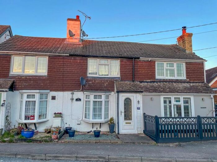 2 Bedroom Terraced House For Sale In Wellhead Road, Totternhoe, Dunstable, LU6