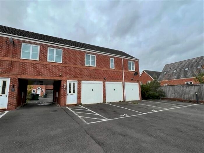 Houses for sale in Moxley Road, WS10, West Midlands