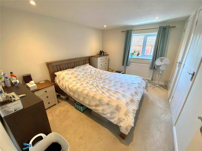 2 Bedroom End Of Terrace House To Rent In West Street, Fordingbridge, Hampshire, SP6