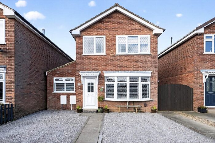 3 Bedroom Detached House For Sale In The Gallops, York, YO24