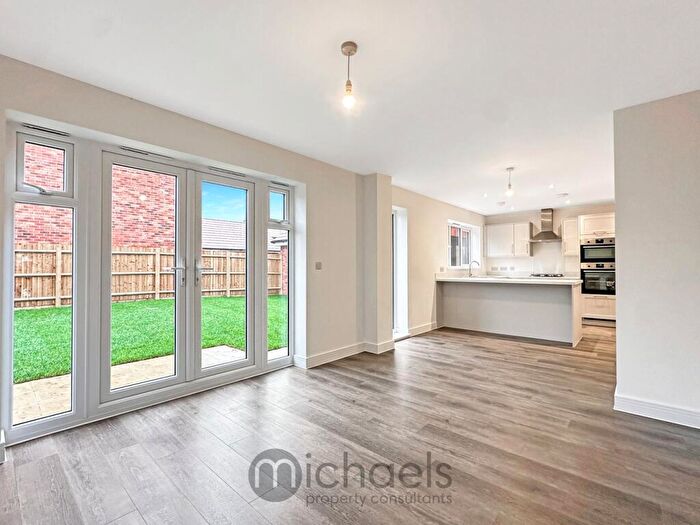 4 Bedroom Detached House For Sale In Brood Chase, Fordham Heath, Colchester, CO3