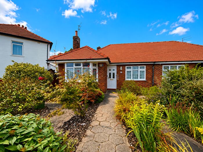 2 Bedroom Bungalow For Sale In Welwyn Place, Cleveleys, FY5
