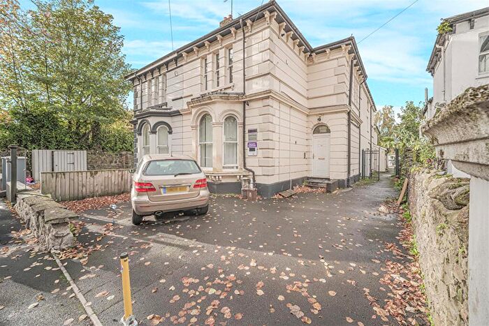 8 Bedroom Semi-Detached House For Sale In The Walk, Roath, CF24