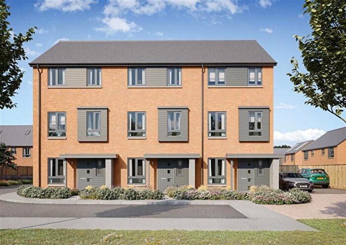 4 Bedroom Town House For Sale In Heol Yr Hydd, Llanrumney, Cardiff, CF3