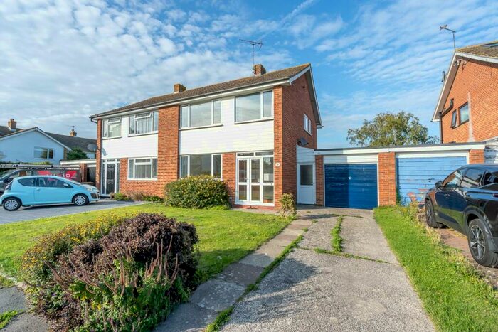 3 Bedroom Semi-Detached House To Rent In Rose Green, Bognor Regis, PO21