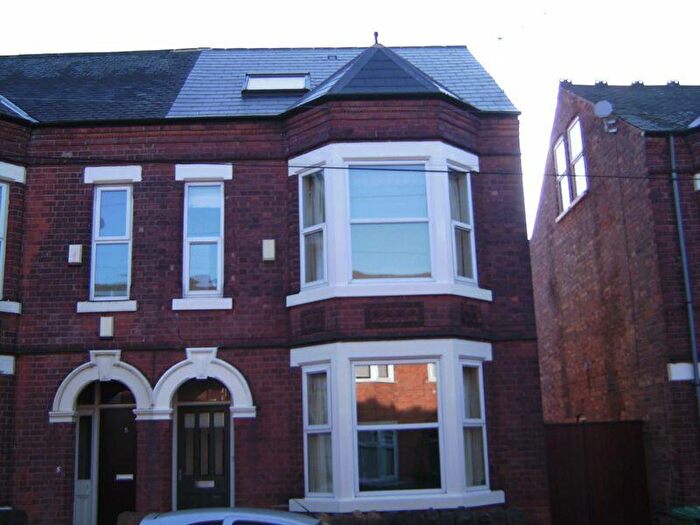 6 Bedroom Detached House To Rent In Johnson Road, Nottingham, NG7