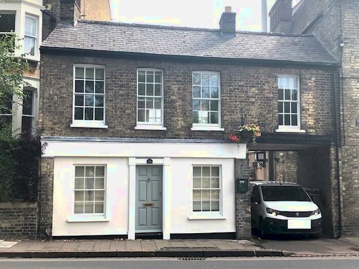 Studio To Rent In Newnham Terrace, Cambridge, CB3